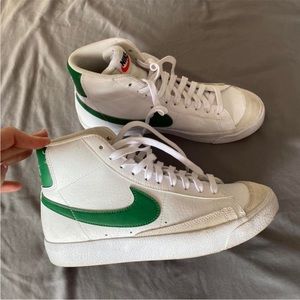 Nike Mid Blazer Green & White Size 7Y